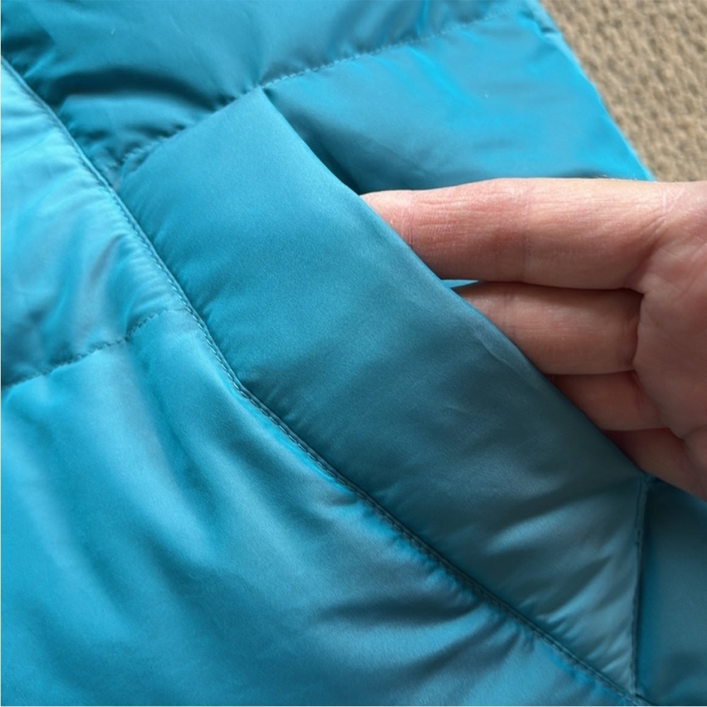NWT NAU Allee Pullover Down Jacket 650
Fill Blue Size XS - Picture 12 of 15